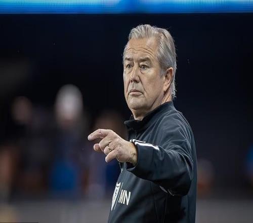 德甲焦点,塞斯科头球,双响,华体会体育官方网站,体育资讯,比赛数据,球队动态,实时比分